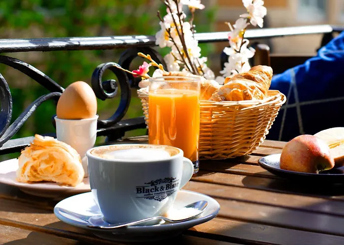 Otel Saint Georges 2*