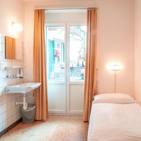 Saint Georges Hotel 2*