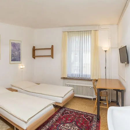 Saint Georges Hotel 2*