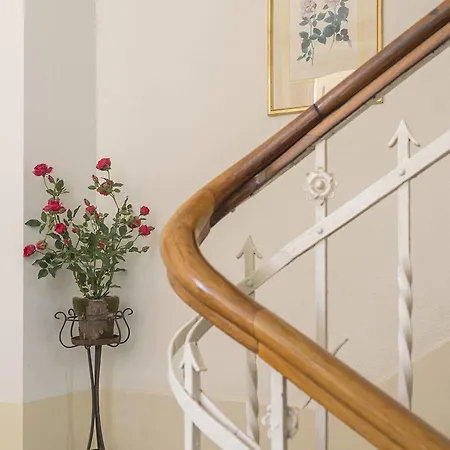 Saint Georges Hotel